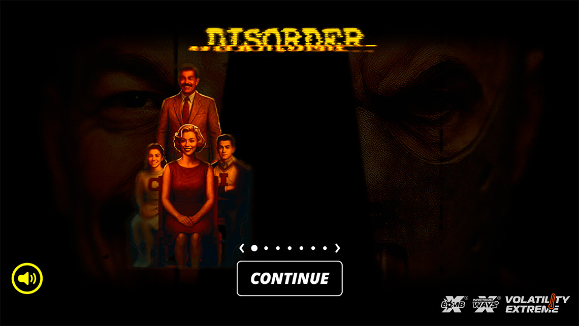 Ekran gry Disorder z aktywnymi Fire Frames i symbolem Wild